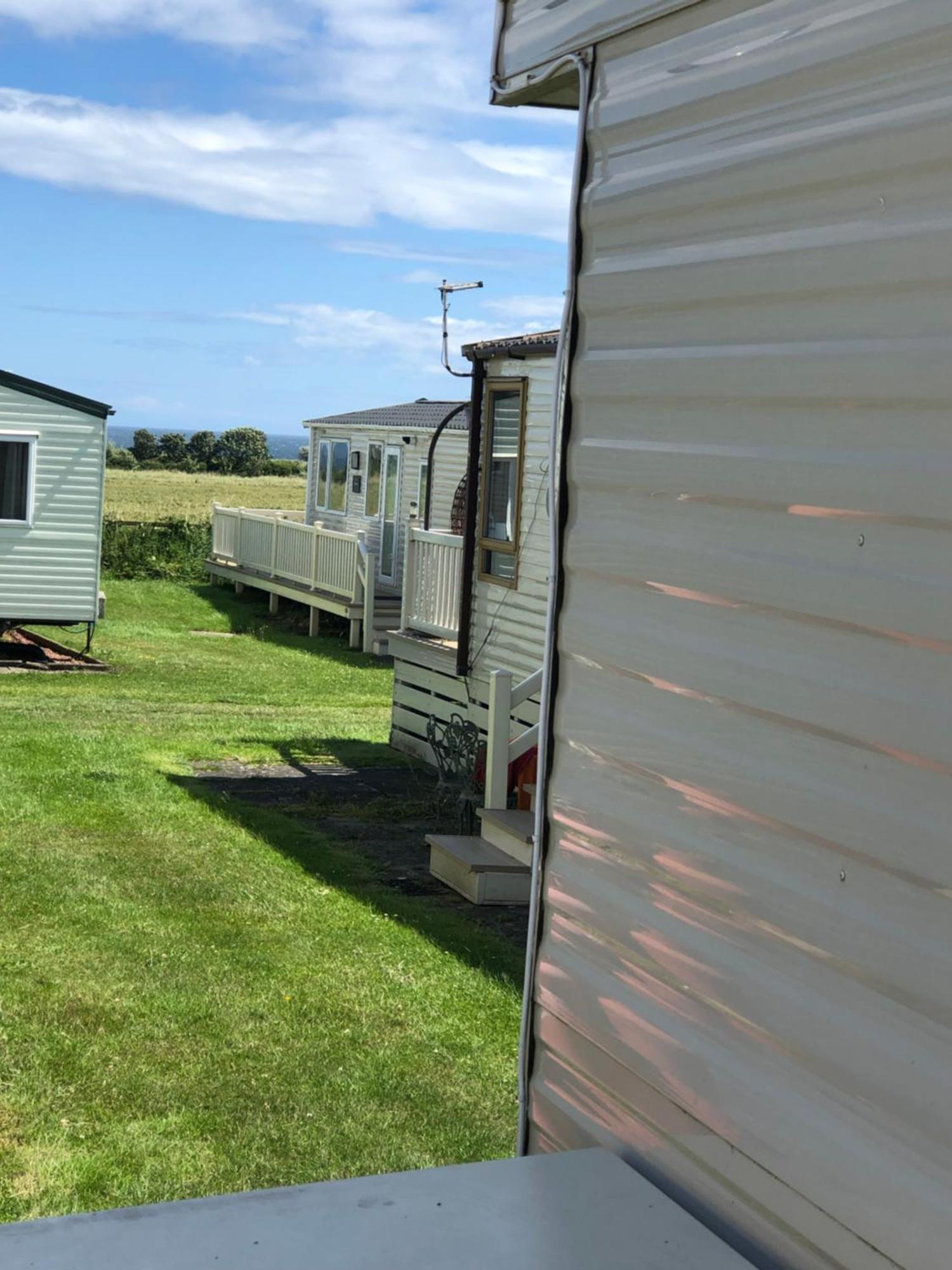 Jules Holiday Caravan Hotel Hartley Екстериор снимка